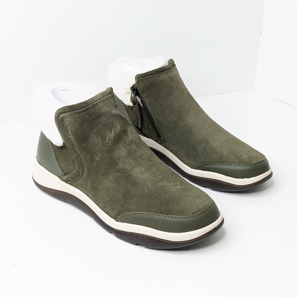 Vionic Norwood Water Resistant Boots, Olive Suede, Women's 8 - Picture 1 of 7